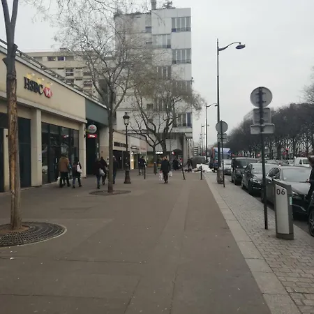 Parisgogo3 * Paris