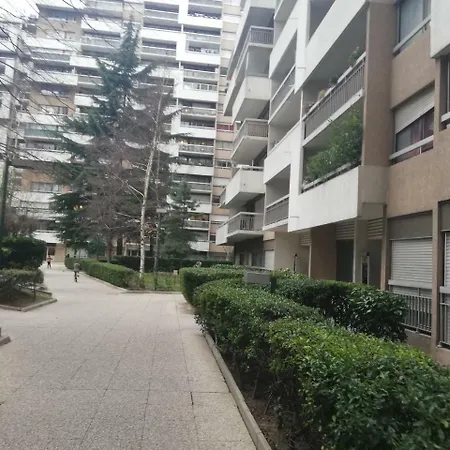 Parisgogo3 * Paris